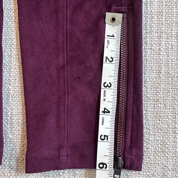 EXPRESS Burgundy Faux Suede Ankle Zip Legging Eggplant Wine Stretch Pant Wmns M - Picture 14 of 15